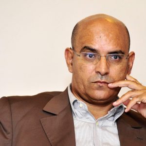 vlK27 ابن المؤقت: المصلح المثير للجدل – حسن أوريد